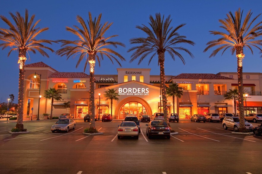More Photos Of 1905 Calle Barcelona, Carlsbad Storefront Retail Office For Lease