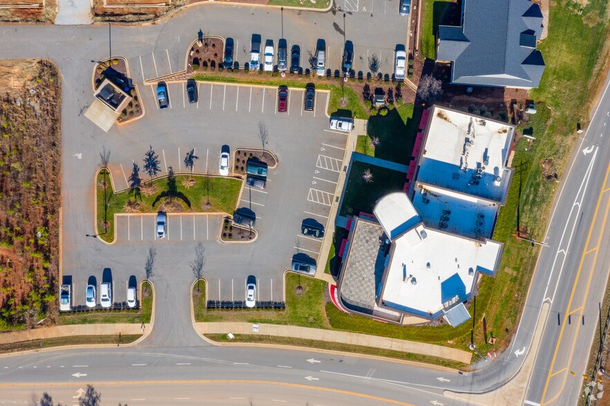 More Photos Of 331 Alcove Rd, Mooresville Medical For Lease
