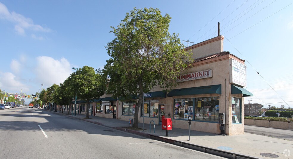 More Photos Of 4832-4850 Lankershim Blvd, North Hollywood Storefront For Lease