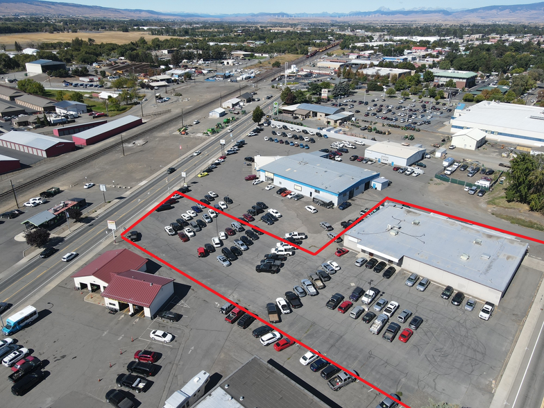 Primary Photo Of 1200 S Canyon Rd, Ellensburg Auto Dealership For Sale