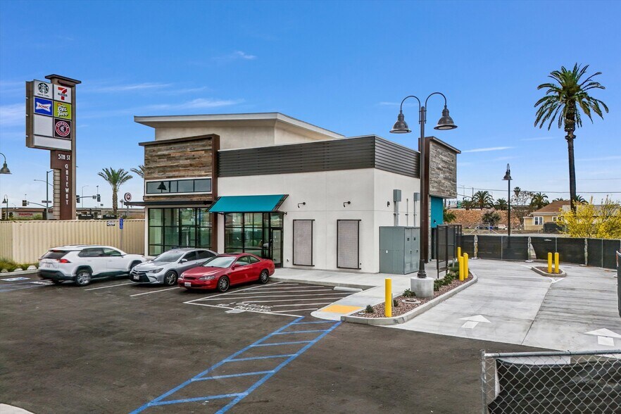 More Photos Of 539 N H St, San Bernardino Fast Food For Sale