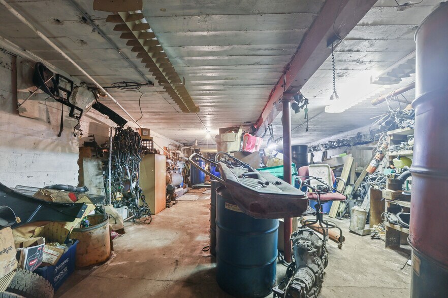 More Photos Of 19 Benefit St, Pawtucket Industrial For Sale