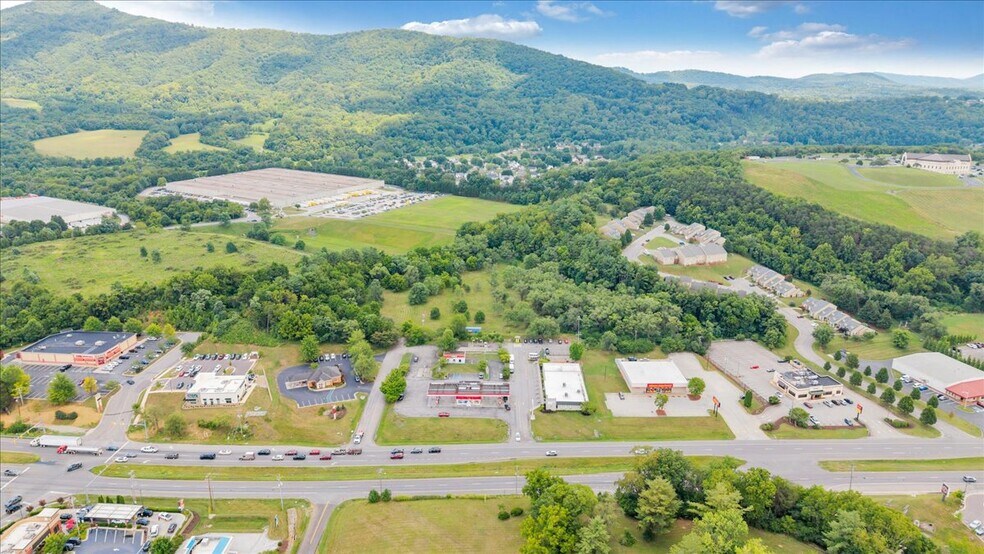More Photos Of 0 Challenger Ave, Roanoke Land For Sale