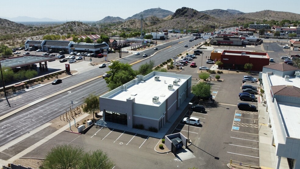 More Photos Of 2140 E Cactus Rd, Phoenix Storefront Retail Office For Lease