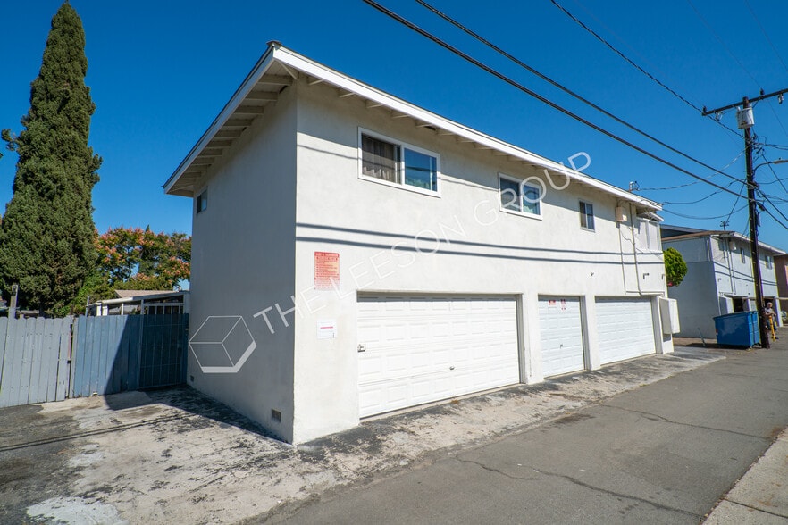 More Photos Of 3420 W Danbrook Ave, Anaheim Apartments For Sale