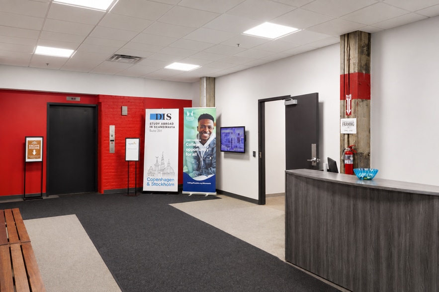 More Photos Of 755 Prior Ave N, Saint Paul Research And Development For Lease