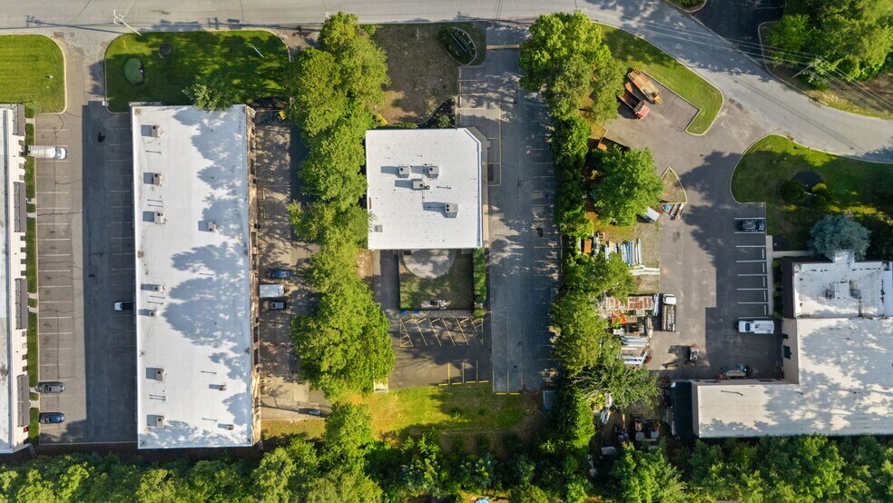 More Photos Of 411 Commerce Ln, West Berlin Industrial For Sale