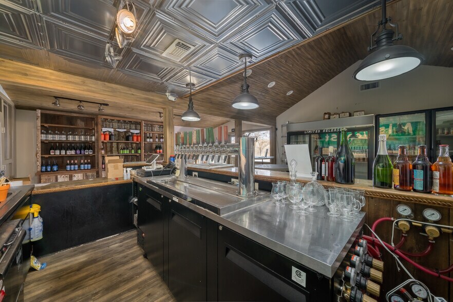 More Photos Of 19215 CA-46 East, Shandon General Retail For Sale