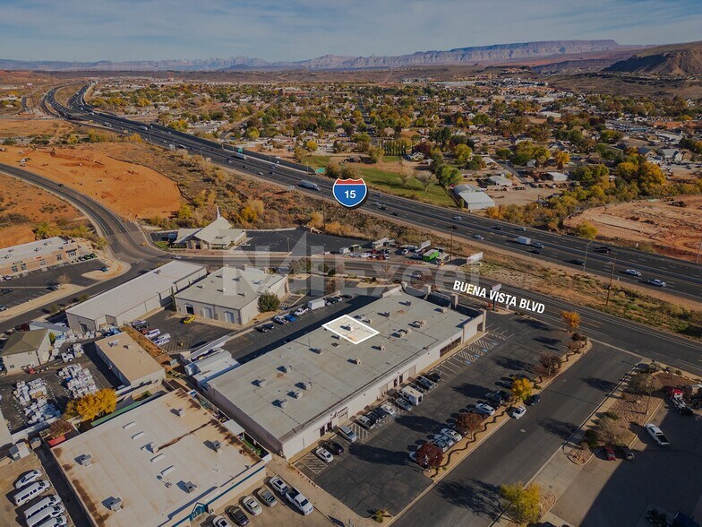 More Photos Of 204 Playa Della Rosita, Washington Showroom For Lease