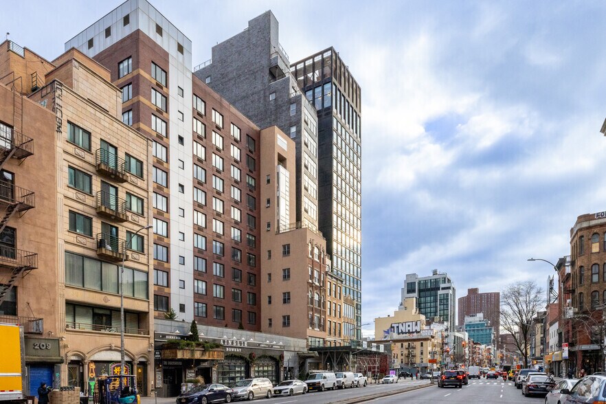 More Photos Of 195 Bowery, New York Apartments For Sale
