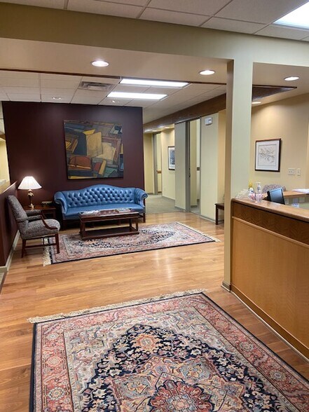 More Photos Of 710 Fifth Ave, Pittsburgh Office Residential For Sale