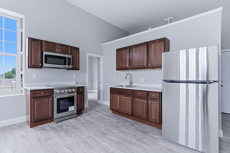 More Photos Of 387 Broad St, Central Falls Apartments For Sale