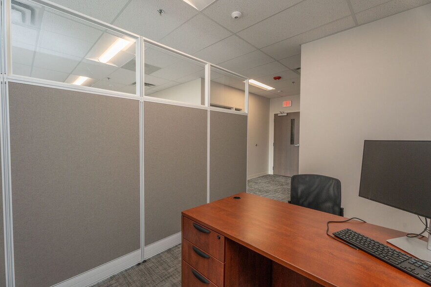 More Photos Of 2246 Zurich Dr, Fort Collins Warehouse For Lease