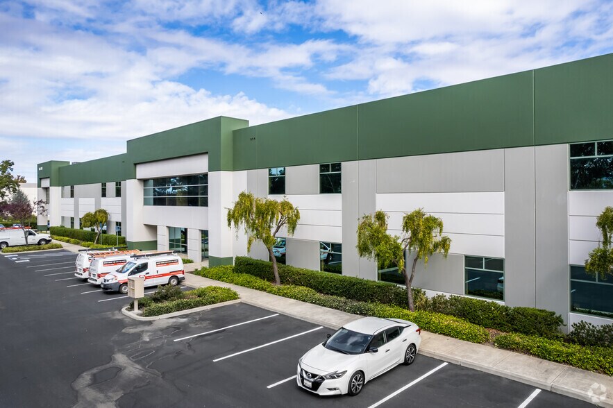 More Photos Of 161-195 Pullman St, Livermore Warehouse For Lease