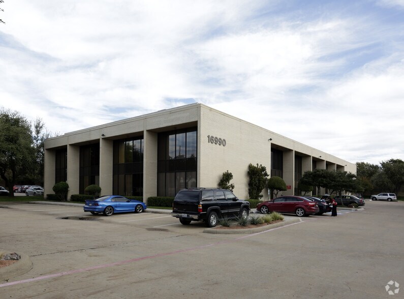 More Photos Of 16990 N Dallas Pky, Dallas Office For Lease