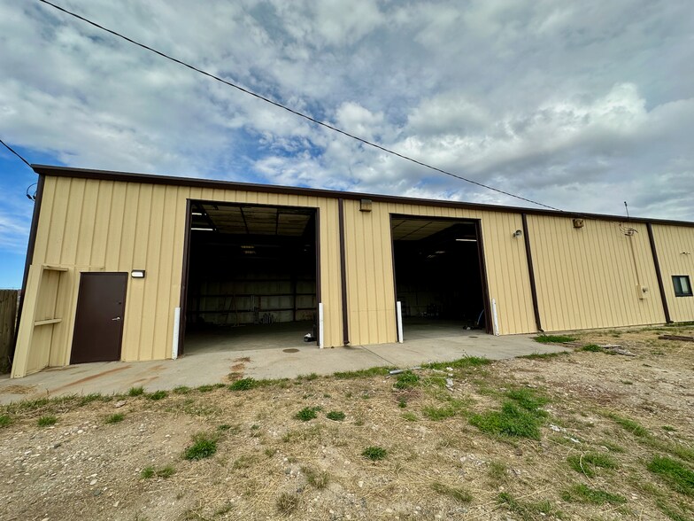 More Photos Of 6659 Uranium Rd, Casper Warehouse For Sale