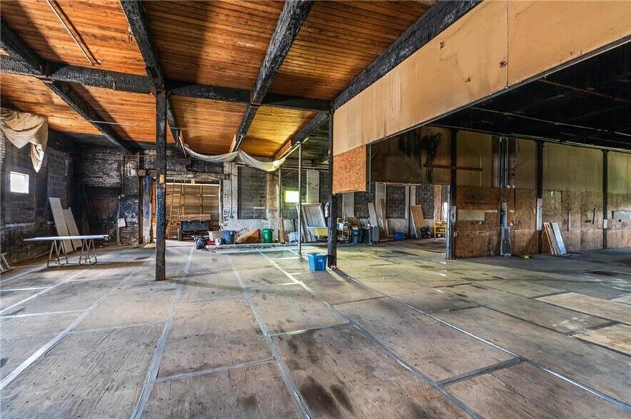 More Photos Of 365 W Whitehall St, Allentown Warehouse For Sale