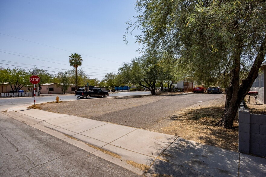 More Photos Of 120 E Alice Ave, Phoenix Land For Sale