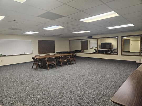 More Photos Of 9845 Hedden Rd, Evansville Warehouse For Sale