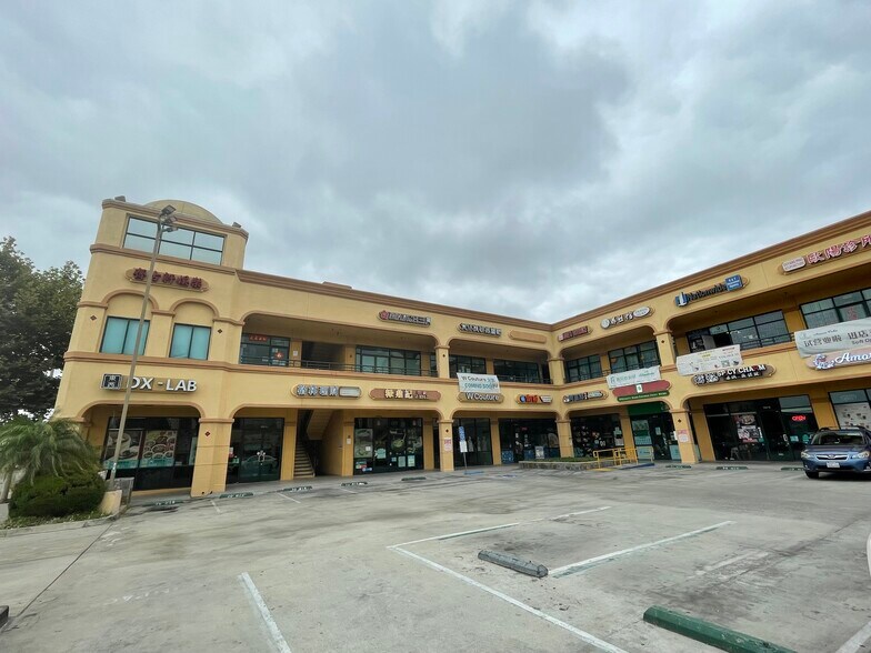 More Photos Of 529 E Valley Blvd, San Gabriel General Retail For Lease