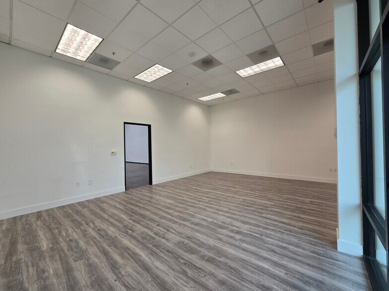 More Photos Of 1234-1294 W Winton Ave, Hayward Warehouse For Sale