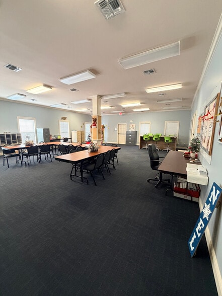 More Photos Of 10528 Kentshire Ct, Baton Rouge Office For Lease