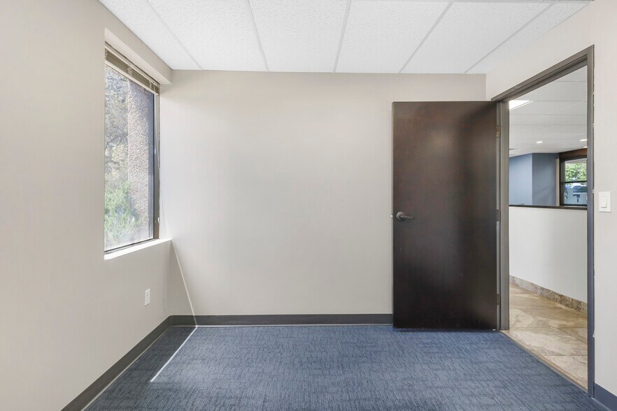 More Photos Of 9025 E Kenyon Ave, Denver Office For Lease