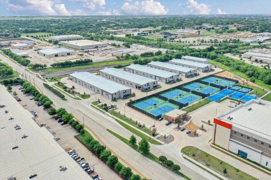 More Photos Of 6767 All Stars Ave, Frisco Showroom For Lease