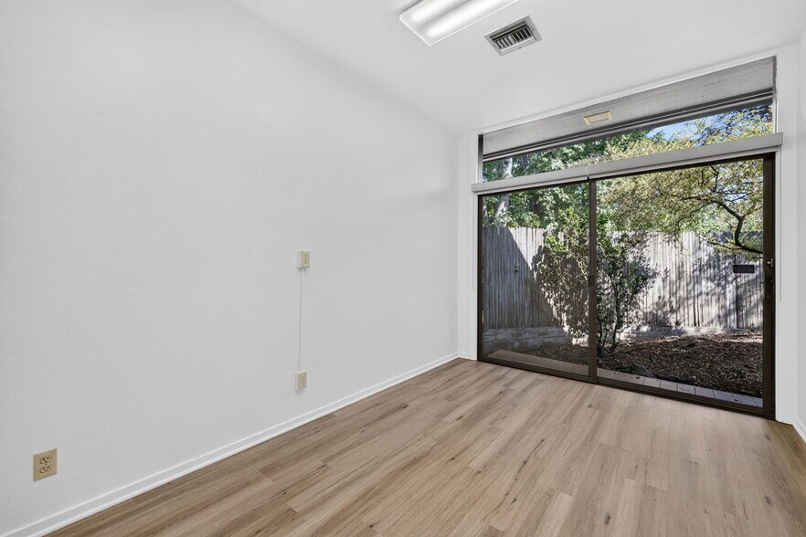 More Photos Of 7 Page St, Cotati Medical For Sale