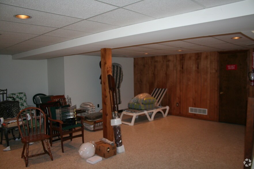 More Photos Of 300 N Pottstown Pike, Exton Office For Lease