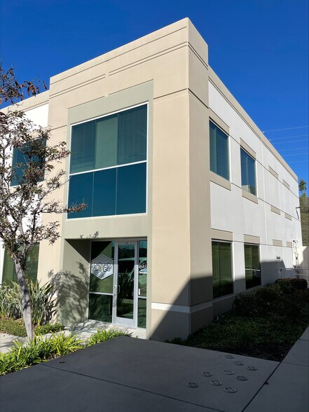 More Photos Of 3516 Seagate Way, Oceanside Warehouse For Sale