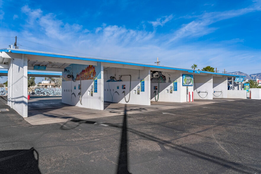 More Photos Of 160 S Sarnoff Dr, Tucson Carwash For Sale