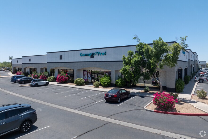 Primary Photo Of 7143 E Southern Ave, Mesa Showroom For Lease