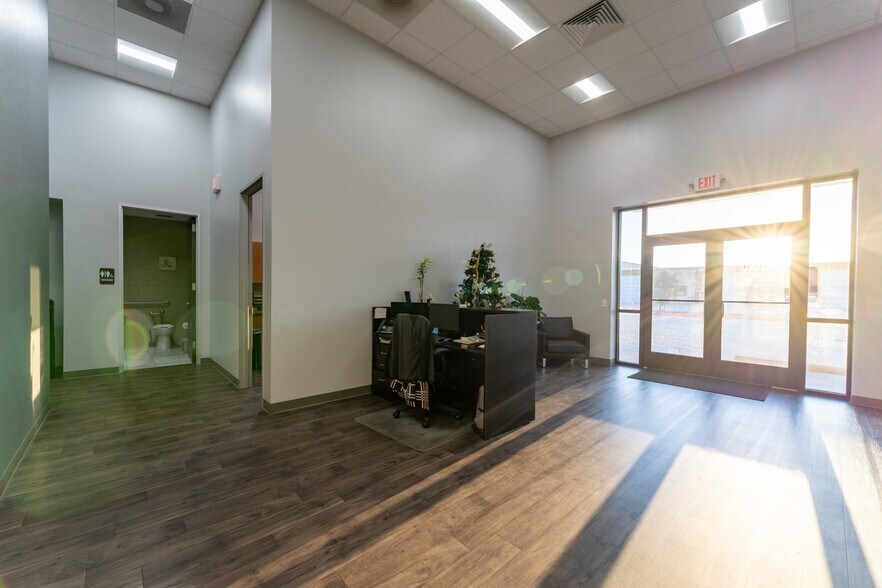 More Photos Of 13462 FM 529 Rd, Houston Light Distribution For Sale