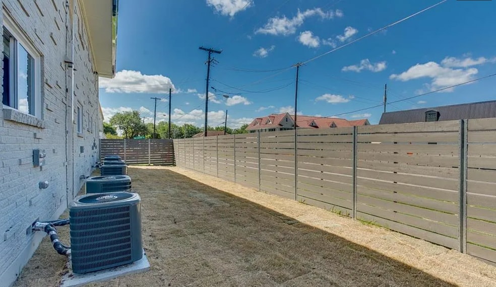 More Photos Of 5005 San Jacinto St, Dallas Apartments For Sale