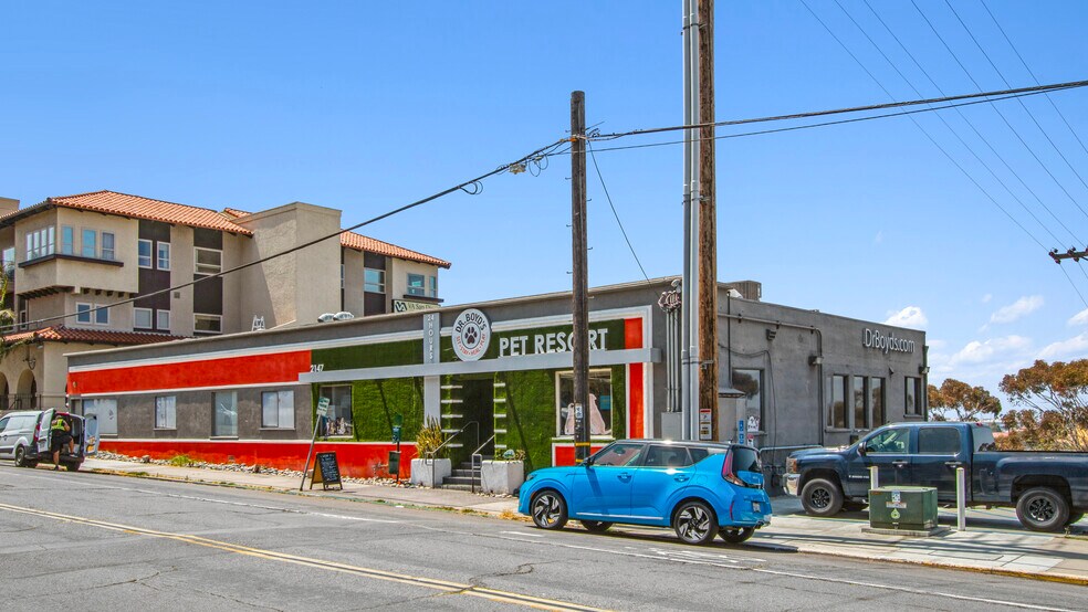 More Photos Of 2143-2147 San Diego Ave, San Diego Medical For Sale