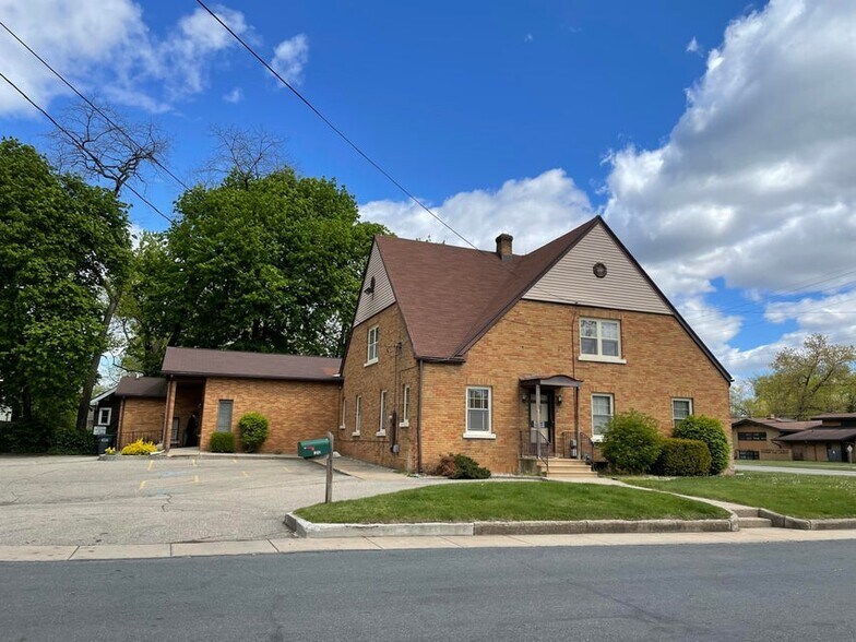 More Photos Of 6121 King Hwy, Kalamazoo Religious Facility For Sale