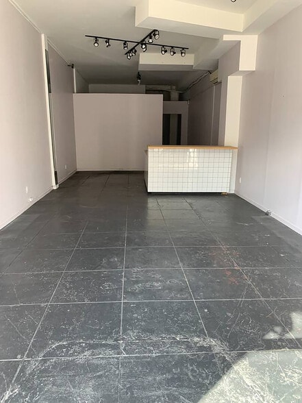 More Photos Of 3208 W Sunset Blvd, Los Angeles Apartments For Lease