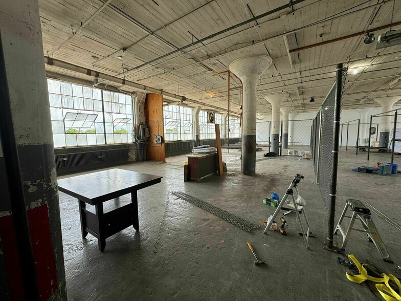 More Photos Of 13000 Athens Ave, Lakewood Warehouse For Lease