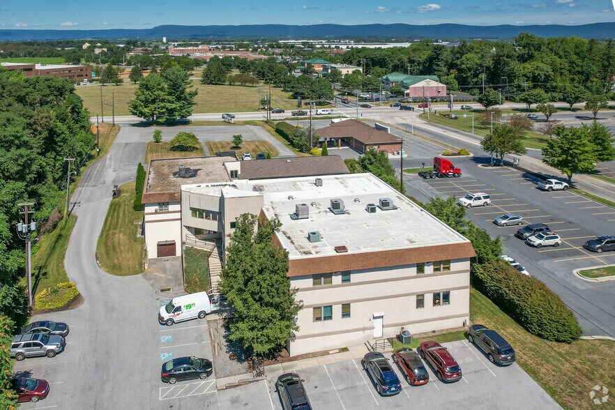 More Photos Of 1200 Walnut Bottom Rd, Carlisle Office For Lease