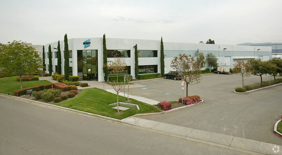 Primary Photo Of 6567 Brisa St, Livermore Warehouse For Lease