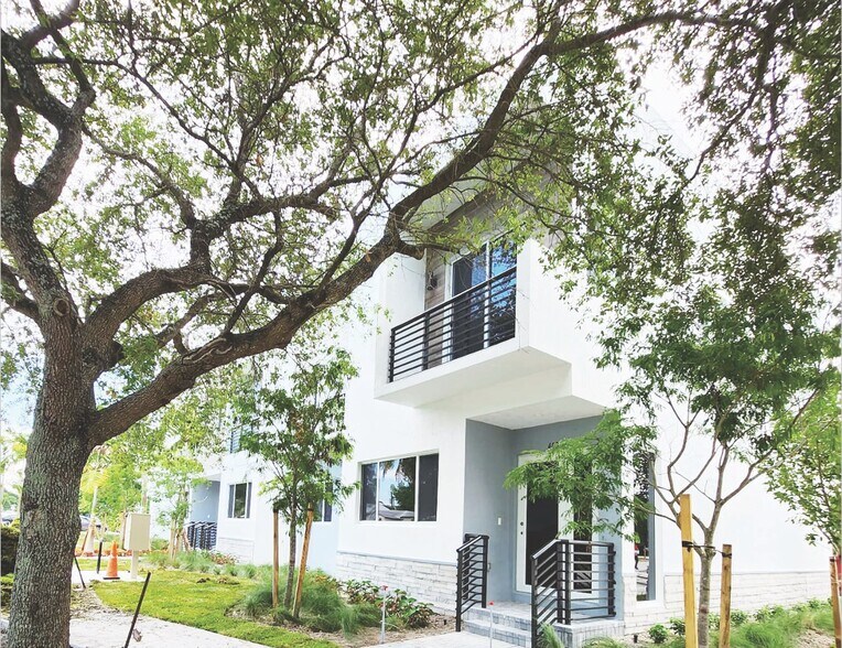 More Photos Of , Fort Lauderdale Multifamily For Sale