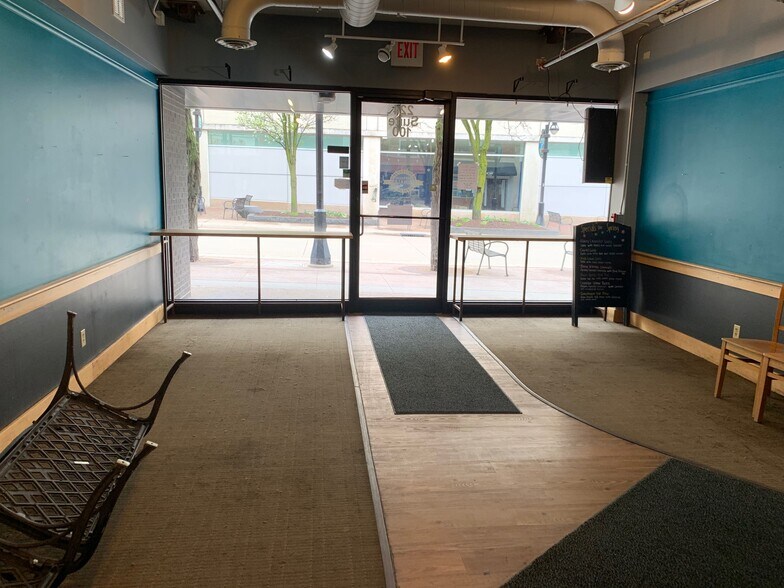 More Photos Of 218-224 State St, Madison Storefront Retail Office For Lease