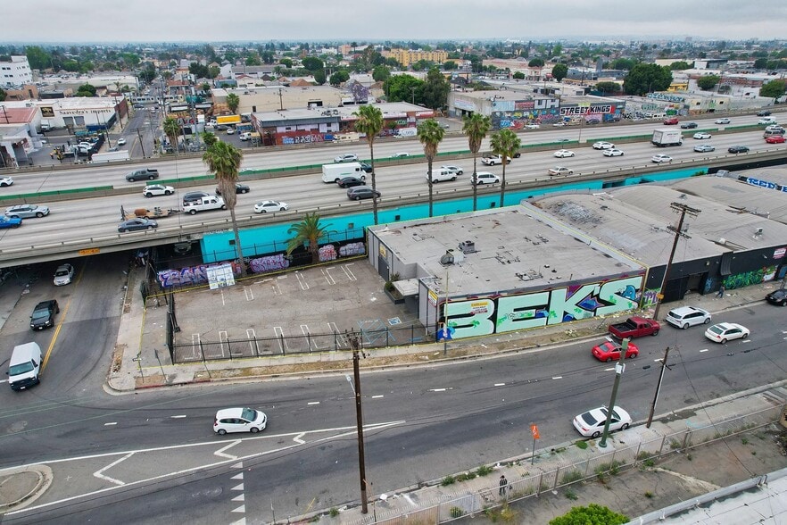 More Photos Of 1374 E 16th St, Los Angeles Warehouse For Sale