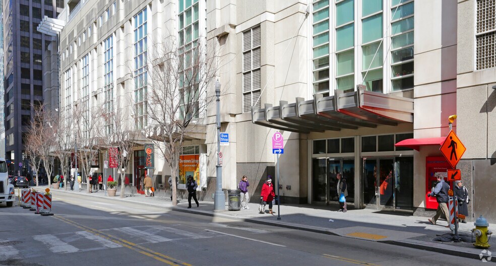 More Photos Of 301 5th Ave, Pittsburgh Office Residential For Lease