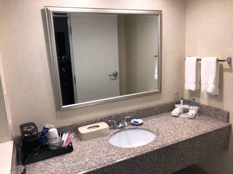 More Photos Of 601 Dingens St, Cheektowaga Hotel For Sale