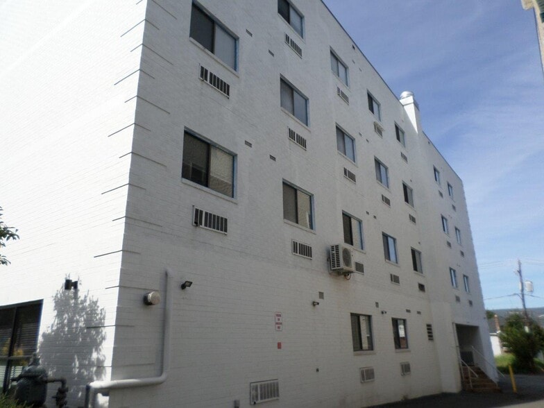 More Photos Of 819 Jefferson Ave, Scranton Assisted Living For Sale