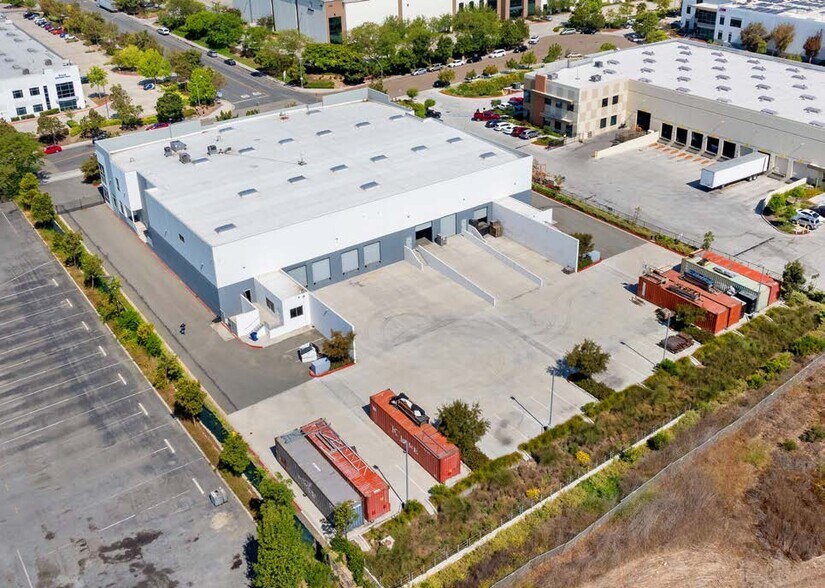 More Photos Of 2335 Siempre Viva Ct, San Diego Warehouse For Sale