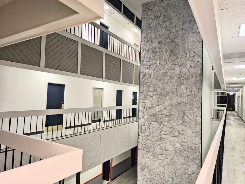 More Photos Of 4319 Covington Hwy, Decatur Medical For Lease