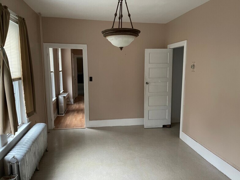 More Photos Of 1717 W Market St, Pottsville Apartments For Sale